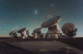 Проект ATLASGAL завершен: телескоп APEX показал Млечный Путь «во всей красе»